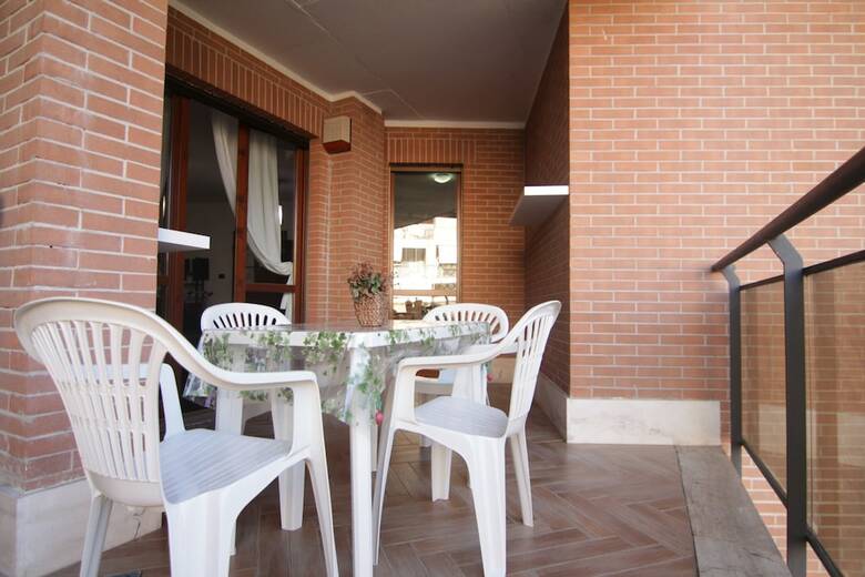 Hotel Leonardo Rome Holidays