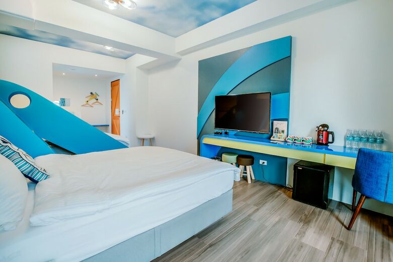 Hotel Ocean Party B&B