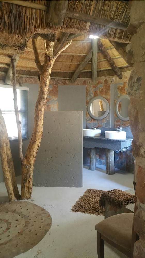Posada Thulani Game Lodge And Eco Estate