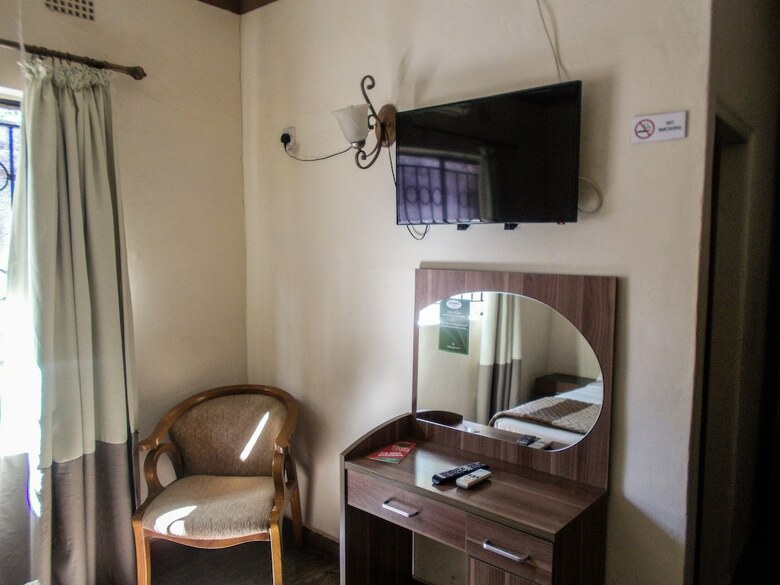 Posada Acamms Lodge Roma