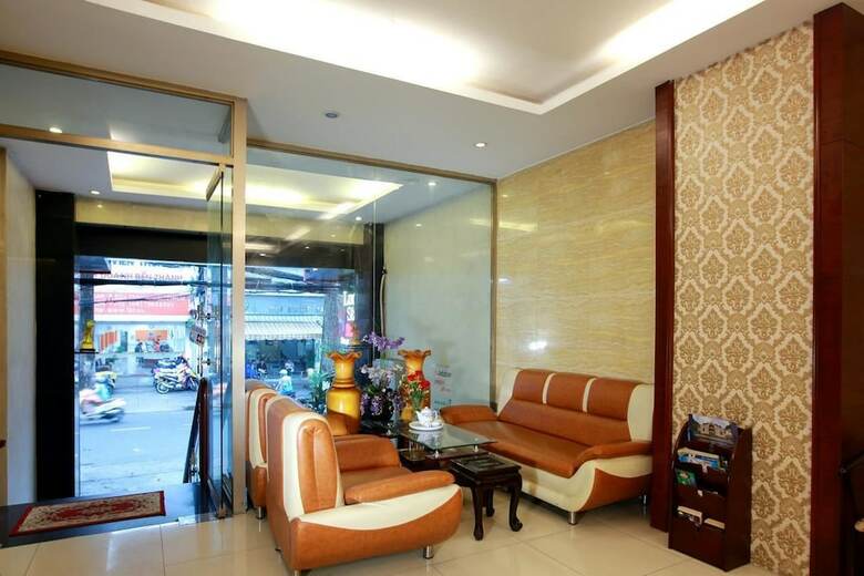 Lucky Star Hotel