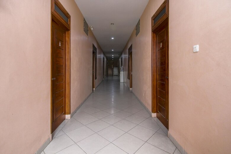 Hotel Reddoorz @ Jalan Darussalam Medan