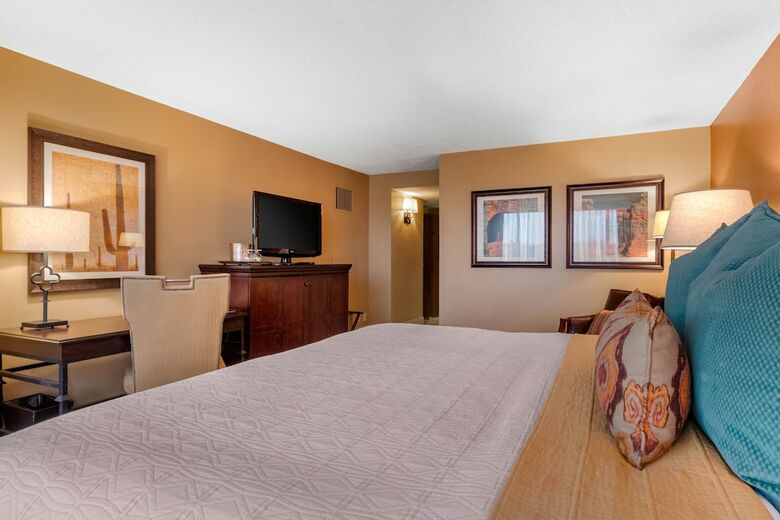 Omni San Antonio Hotel At The Colonnade