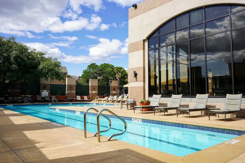 Omni San Antonio Hotel At The Colonnade