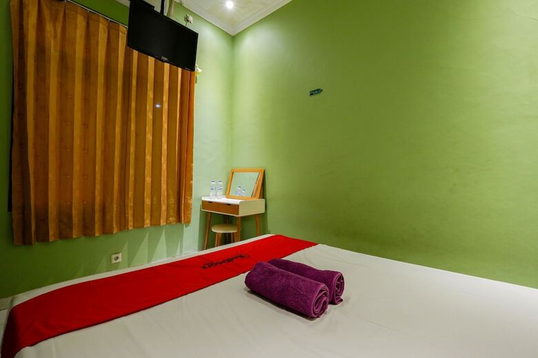 Hotel Reddoorz Near Universitas Diponegoro 2