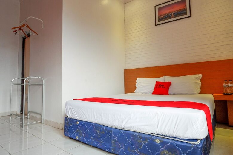 Hotel Reddoorz Near Universitas Diponegoro 2