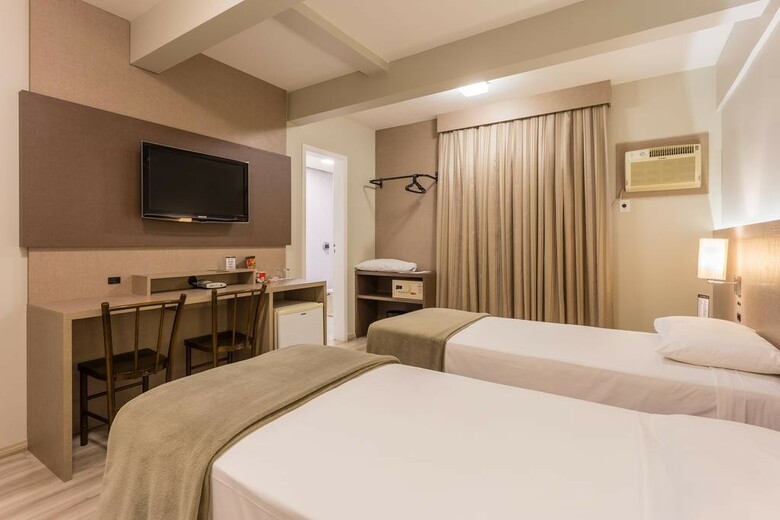 Hotel Farol Da Ilha