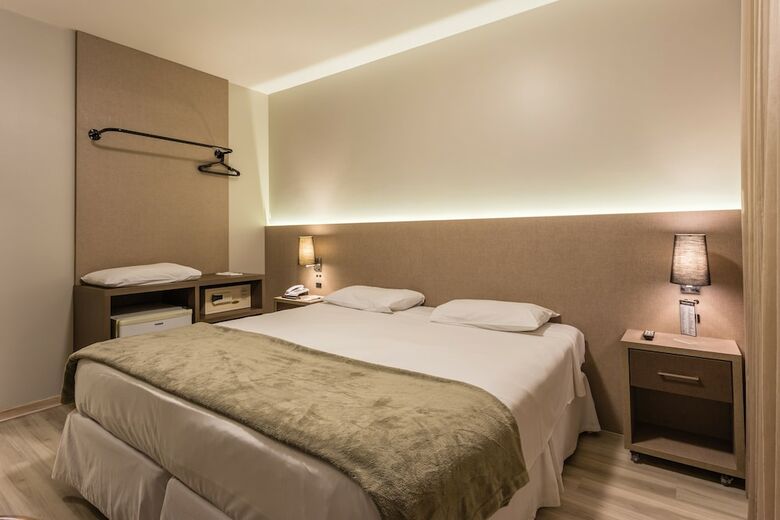 Hotel Farol Da Ilha