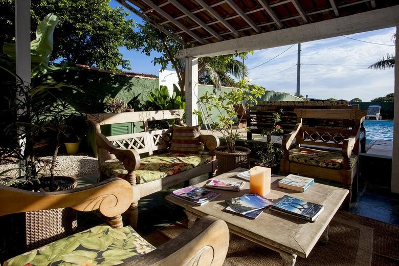 Hostal Spazio Buzios Guesthouse
