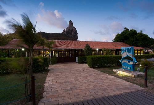 Dolphin Hotel
