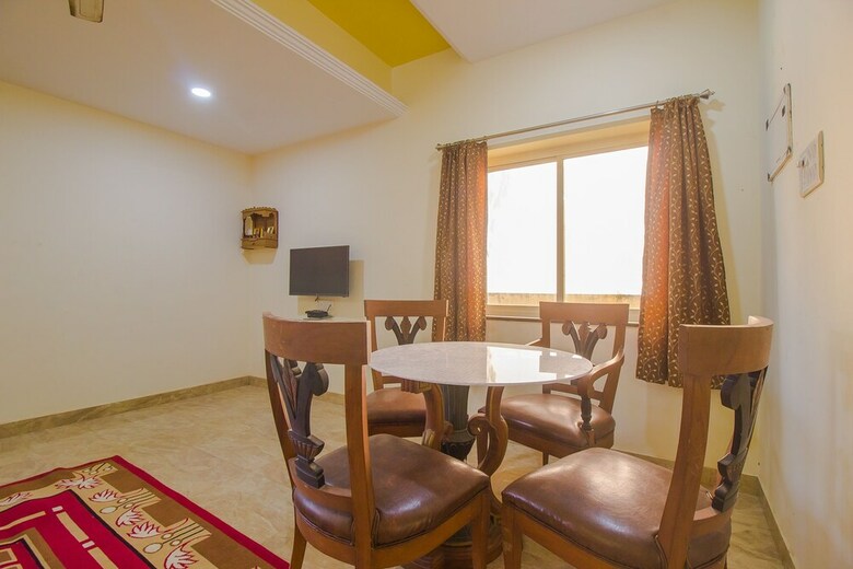 Apartamentos Oyo 18655 Home Spacious 3bhk Villa Assagaon