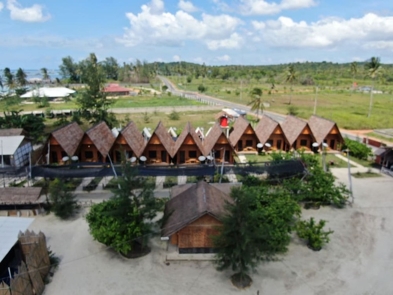 Bed & Breakfast Madu Tiga Beach & Resort