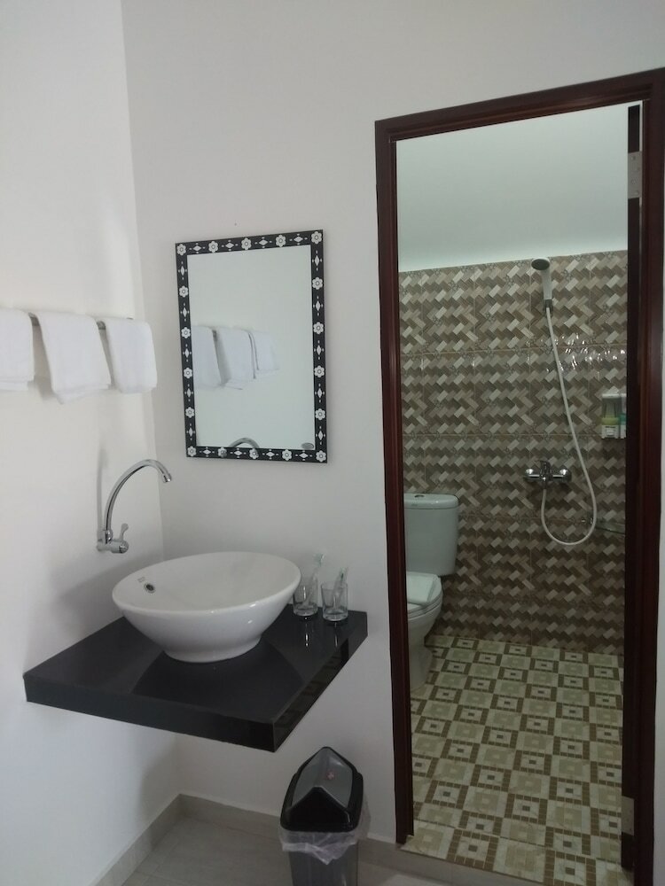 Bed & Breakfast Madu Tiga Beach & Resort