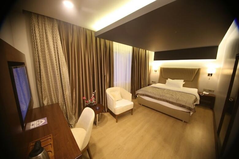 Peronti Hotel