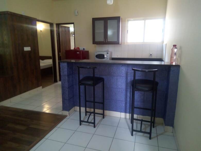 Hotel Samrudhi Suites