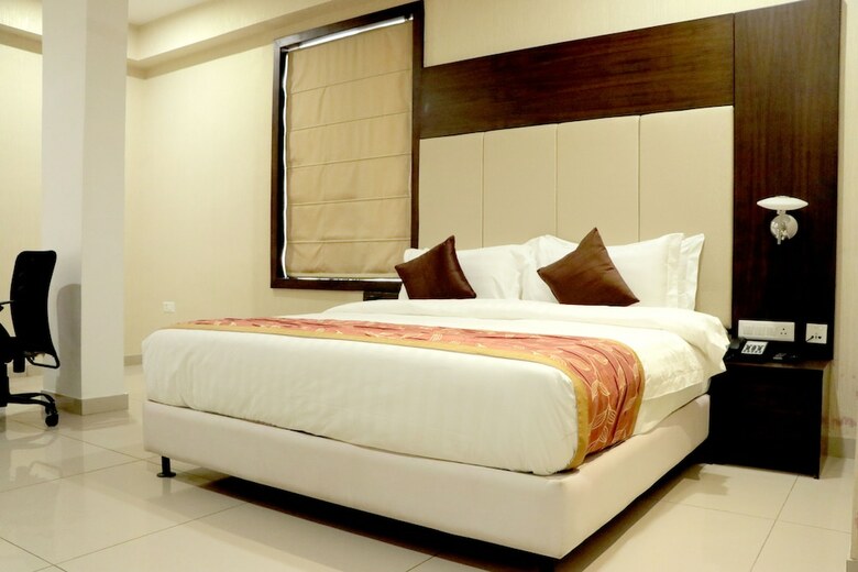 Hotel The Ashish