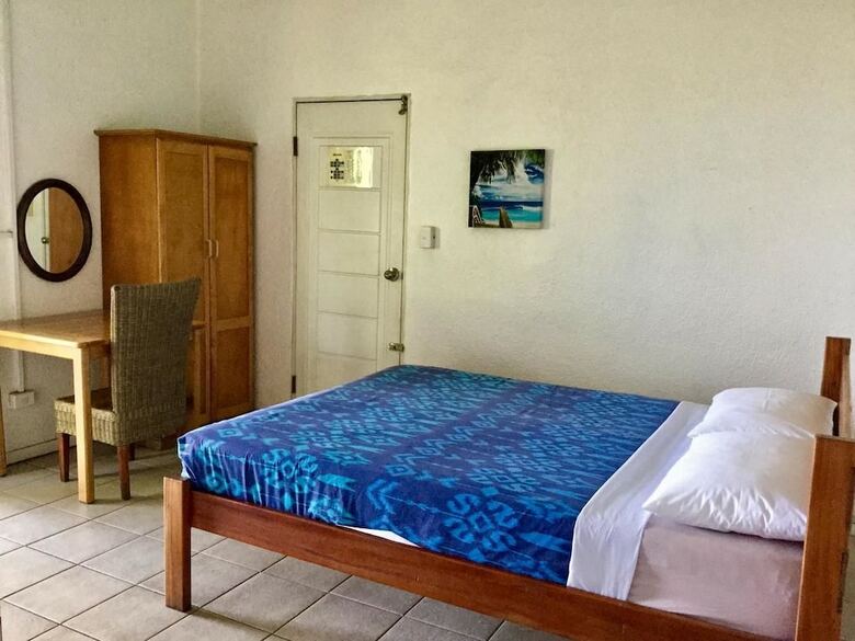 Bed & Breakfast Room With A View