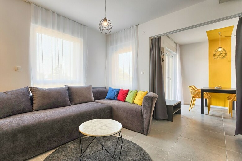Apartamentos Astinian