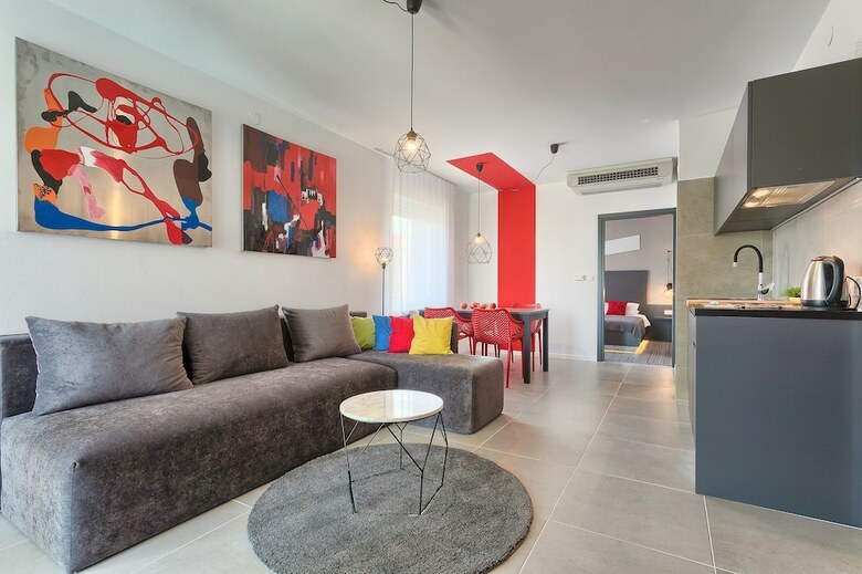 Apartamentos Astinian