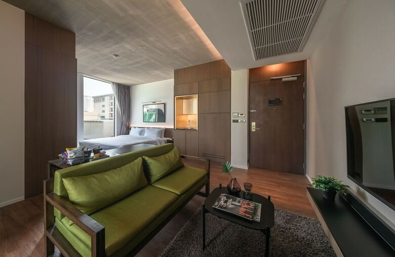 Hotel T2 Sathorn Residence