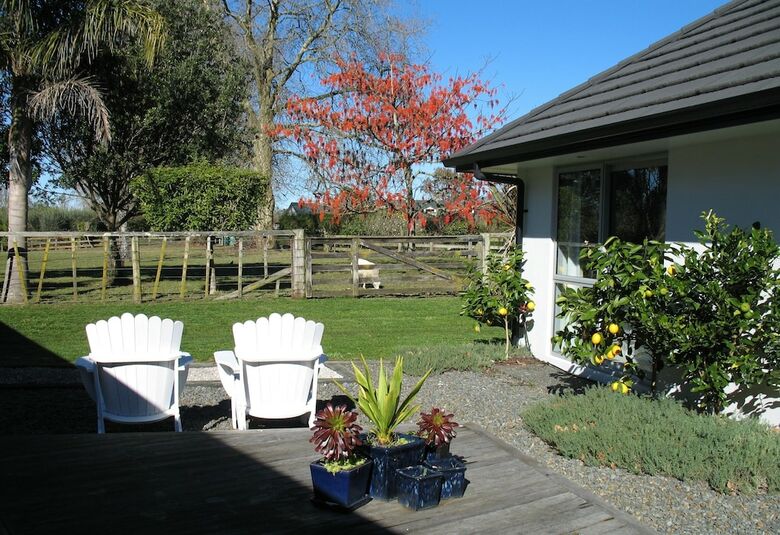 Bed & Breakfast Karapiro Willows Luxury B & B