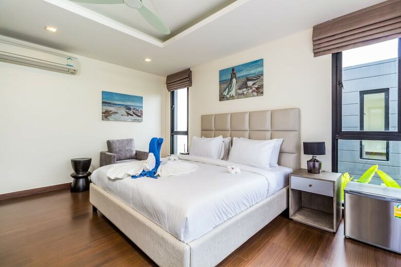 Laguna Park Villas