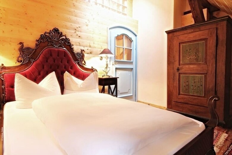 Hotel Schloss St�lpe