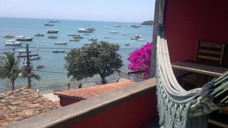 Bardot Apartamentos