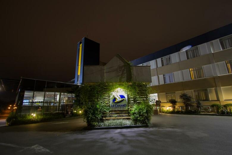 Hotel Le Canard Joinville