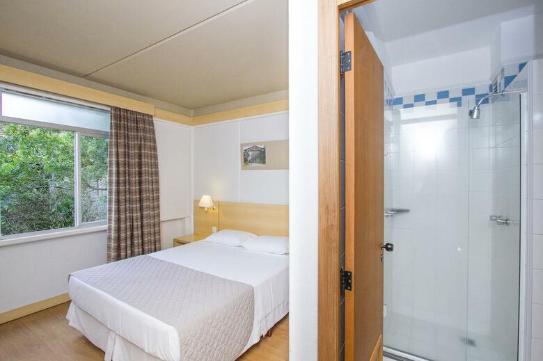 Hotel Le Canard Joinville