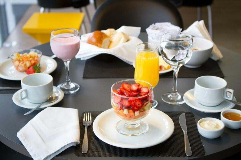 Hotel Le Canard Joinville