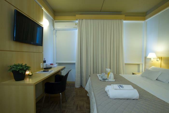 Hotel Le Canard Joinville