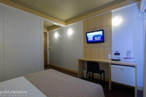 Hotel Le Canard Joinville
