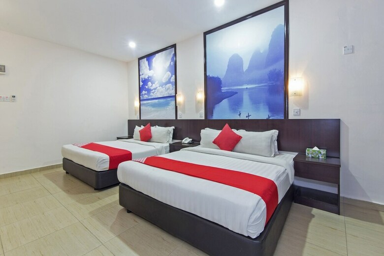 Oyo 498 D&f Boutique Hotel Senawang