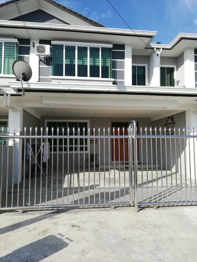 Ray's Homestay