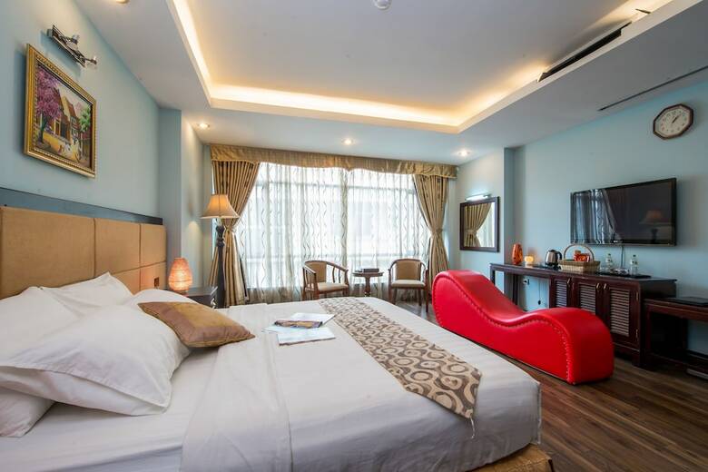 My Hotel - Eiffel Hanoi