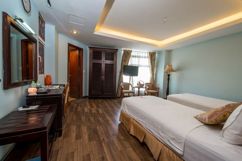My Hotel - Eiffel Hanoi