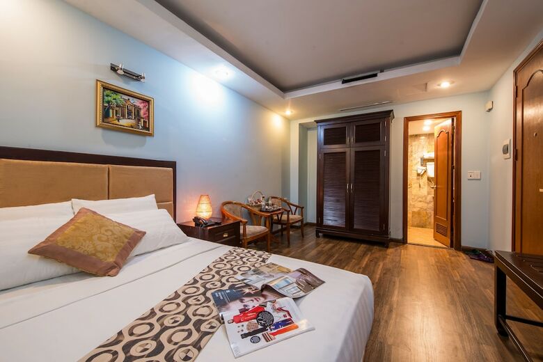 My Hotel - Eiffel Hanoi