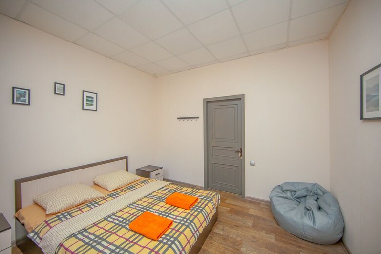 Hostal Proloft Hotel & Hostel