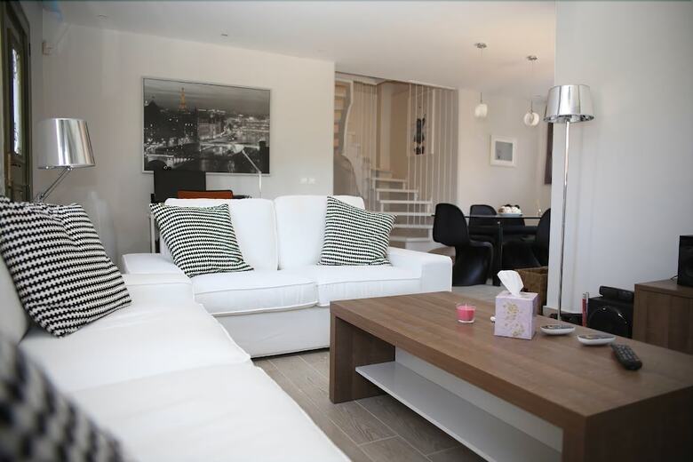 Hiend Beach Villa