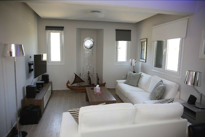 Hiend Beach Villa