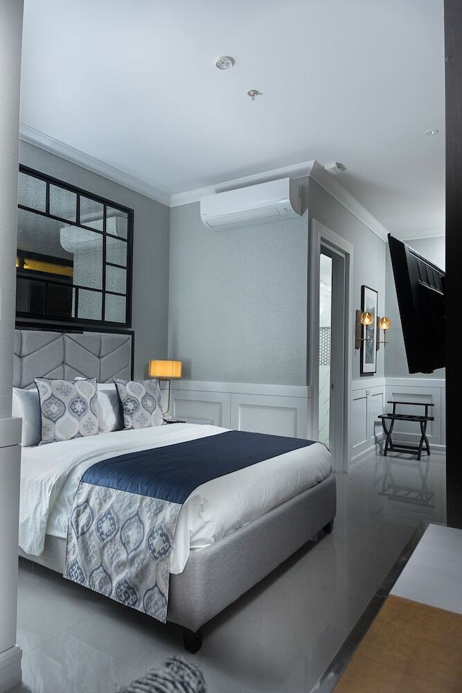 Hotel Stonehill Suites