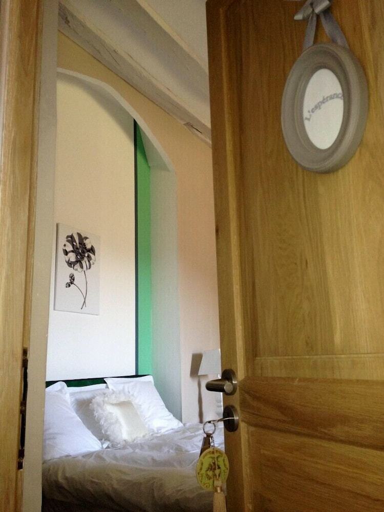 Bed & Breakfast L'arcane Du Bellay - Chambres D'h�tes de Charme
