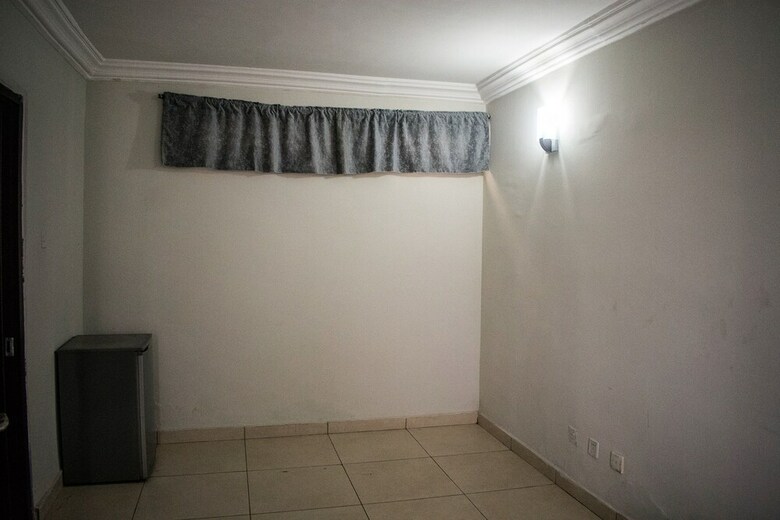 Dbi Guest House
