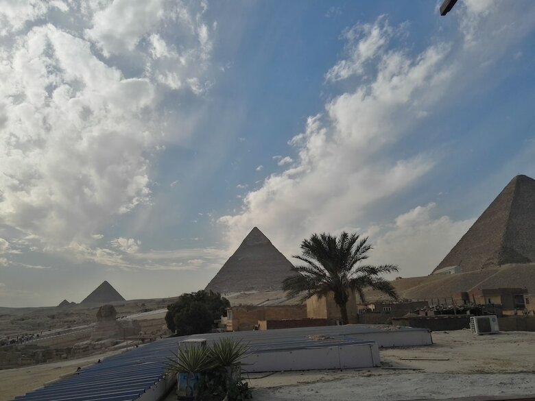 Hotel Atlantis Pyramids Inn