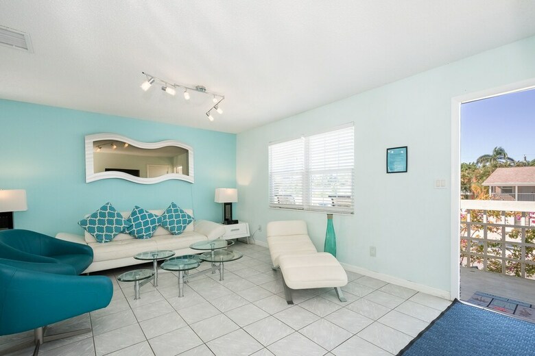 Fairweather Estate #3 - Three Bedroom Apartment