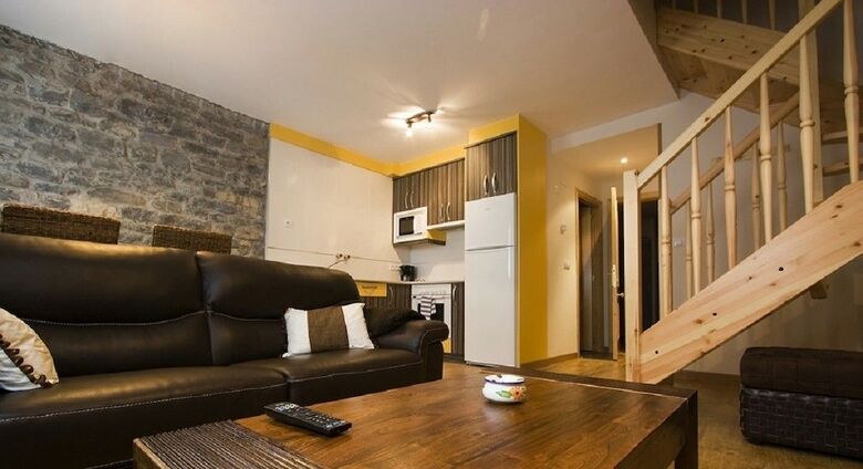 Apartamentos Ca�ardos