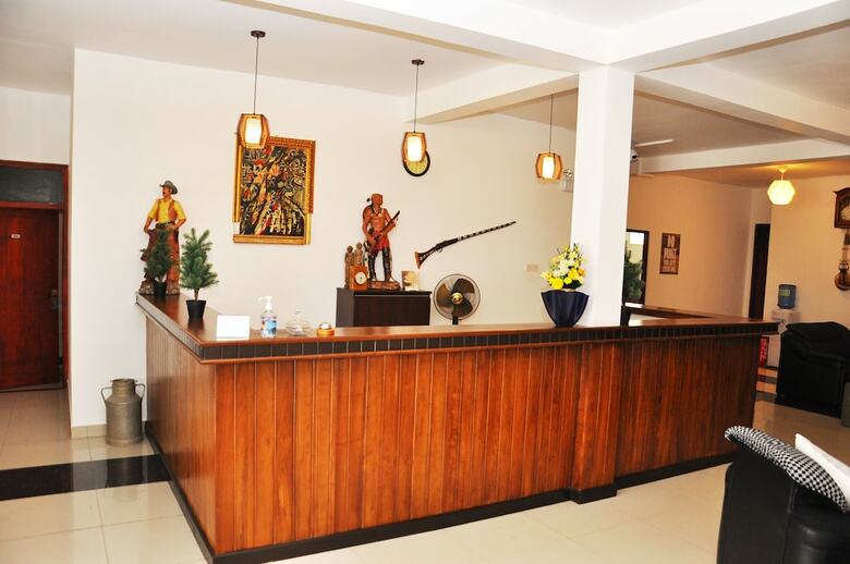 Bed & Breakfast Oyo 516 Hotel 198 Negombo