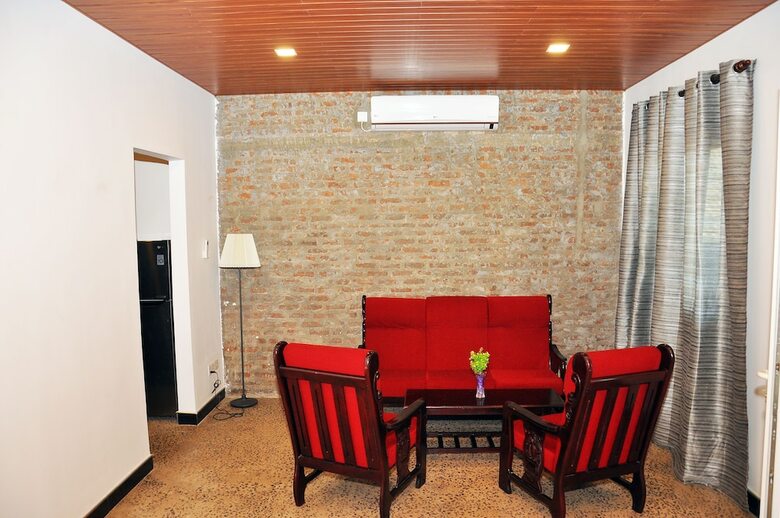Bed & Breakfast Oyo 516 Hotel 198 Negombo