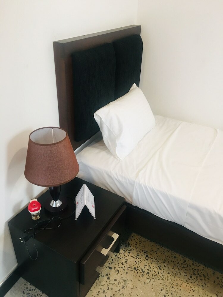 Bed & Breakfast Oyo 516 Hotel 198 Negombo